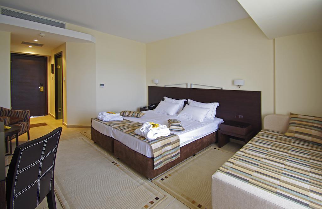 Cronwell Platamon Resort All-Inclusive Cameră foto