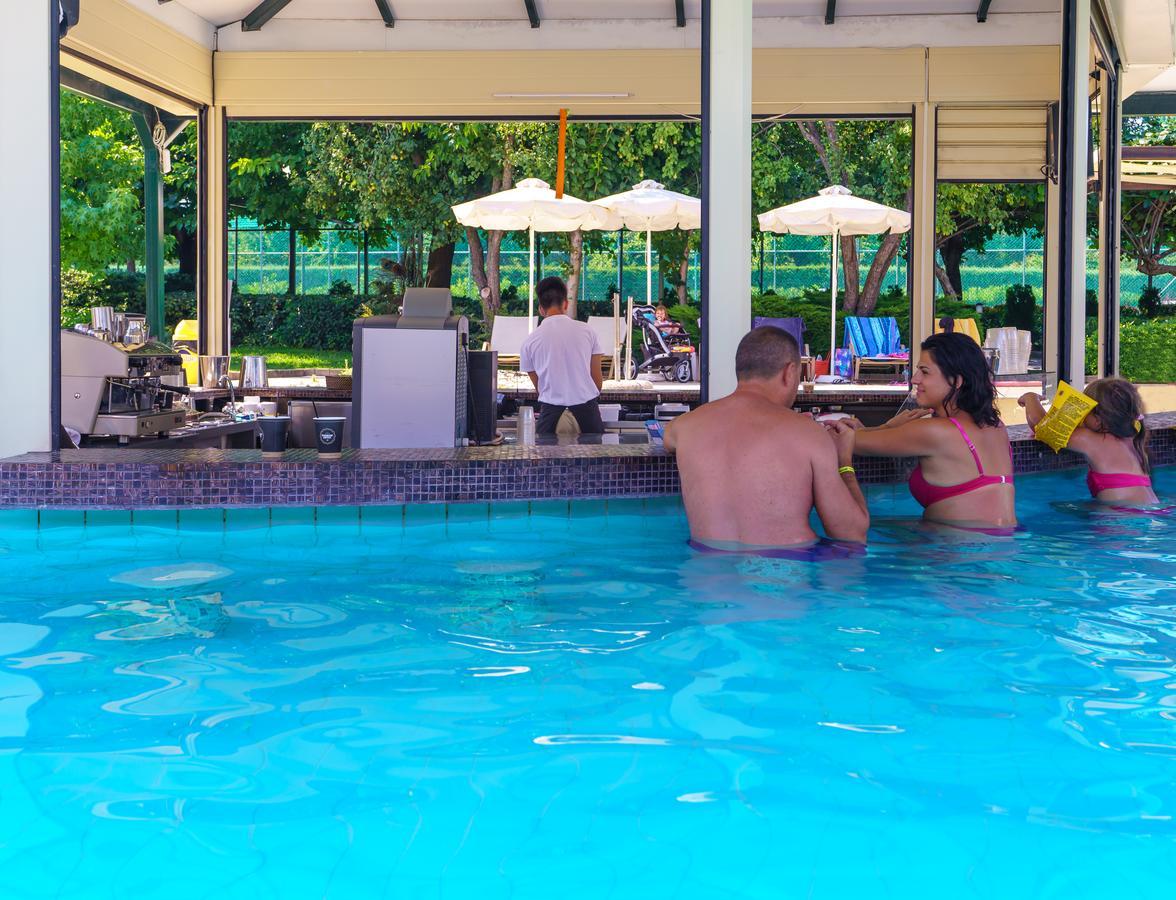 Cronwell Platamon Resort All-Inclusive Exterior foto